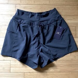 NWT Dragon fit high waisted athletic gym shorts​​​​​​​​​​​​​​​